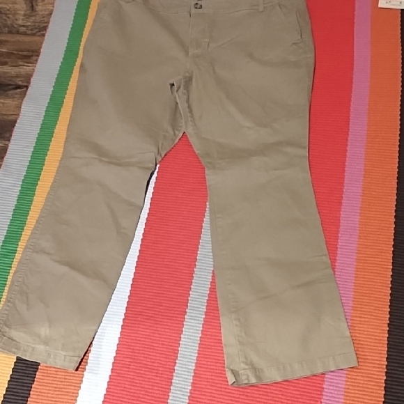 Old Navy Pants - Old Navy Tan Flare Pants